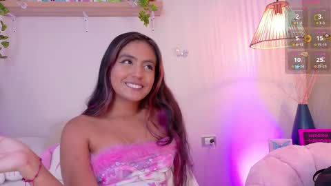 Emily Bank online show from May 16, 8:07 pm