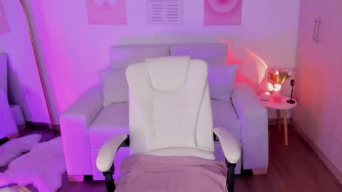 Emily  online show from October 26, 4:13 am