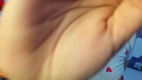 Snapshot of emira199 chatting on January 6, 4:58 am emira199 online show from January 6, 4:58 am