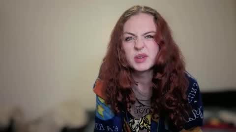 emliyjamesmjb online show from January 9, 11:32 pm