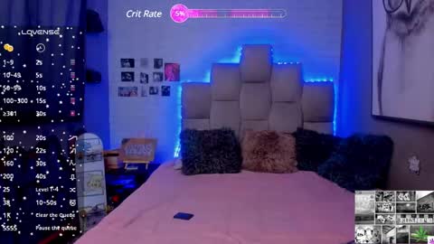 Snapshot of emma__15 chatting on January 8, 4:44 am emma  online show from January 8, 4:44 am