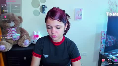 emma_boo_ online show from February 15, 3:33 pm