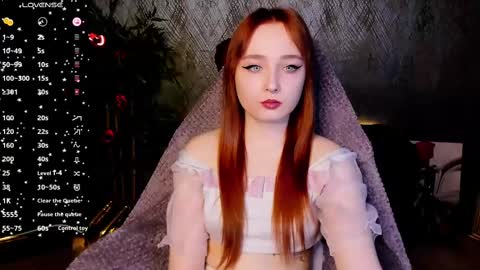 Snapshot of emma_chery chatting on February 23, 1:42 pm Emma online show from February 23, 1:42 pm
