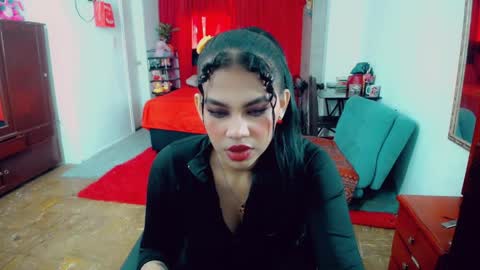 emma online show from April 7, 6:21 pm