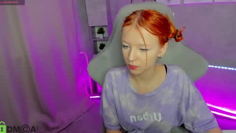 Emma online show from April 21, 2:51 am