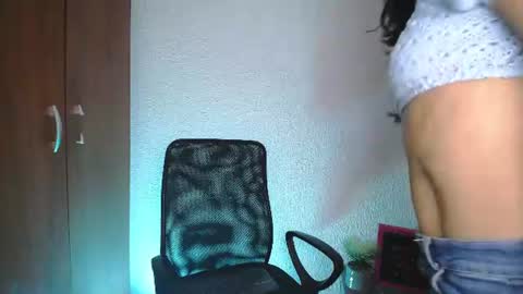 Emma Glow online show from August 8, 11:26 pm