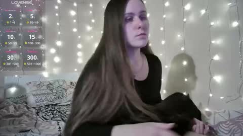emma_just online show from January 16, 6:39 pm