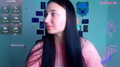 Emma online show from November 24, 12:15 pm