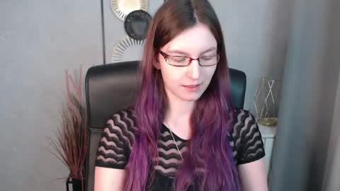 emma online show from January 15, 10:06 am