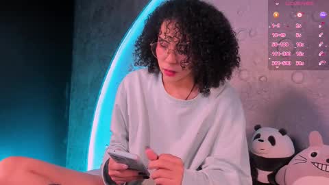     online show from November 6, 10:07 am