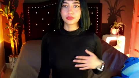 Emma web online show from April 27, 12:25 pm