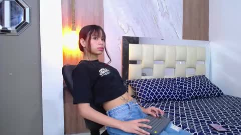 EMMA online show from October 14, 9:07 pm