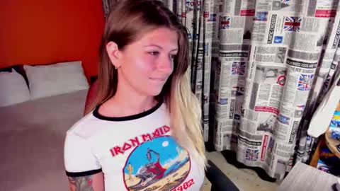 Ema .l. online show from October 21, 11:08 pm