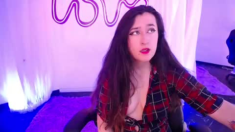Emma Claire online show from September 26, 7:55 pm