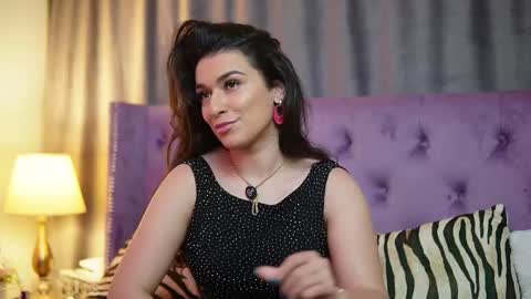  Emma  online show from December 20, 9:22 pm