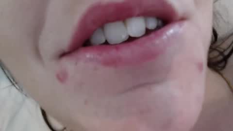 Emma and Ali Gettin Freakyy online show from February 6, 7:45 am