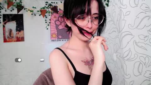 Emma online show from March 25, 6:20 am