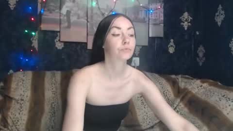 Snapshot of emmagoldx chatting on February 24, 11:21 am EmmaGoldX online show from February 24, 11:21 am