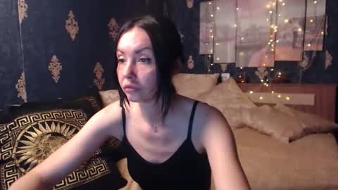 Snapshot of emmagoldx chatting on October 25, 7:03 pm EmmaGoldX online show from October 25, 7:03 pm