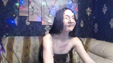 Snapshot of emmagoldx chatting on February 6, 12:15 pm EmmaGoldX online show from February 6, 12:15 pm