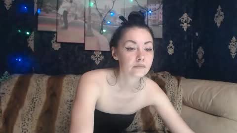 Snapshot of emmagoldx chatting on February 17, 12:16 pm EmmaGoldX online show from February 17, 12:16 pm