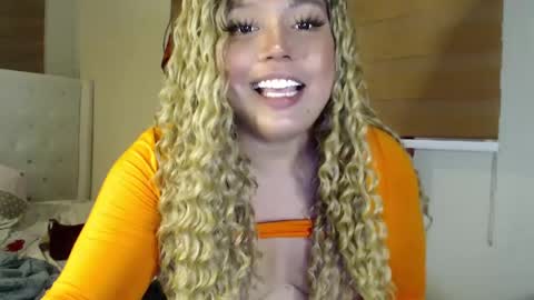 YourDreamGirl Emma  online show from December 16, 4:27 pm