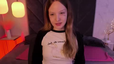 Iris online show from December 5, 9:12 pm