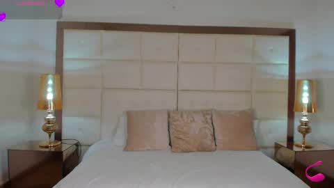 emmy_jacksson online show from November 8, 4:43 pm