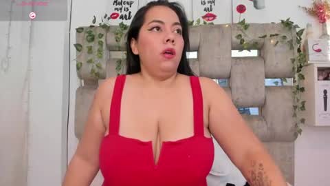 emmybellamy online show from June 10, 12:37 pm