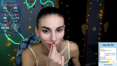 Emmy online show from October 16, 1:11 pm