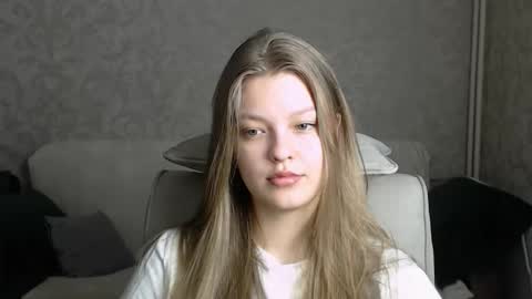 EmySway online show from February 14, 1:13 am