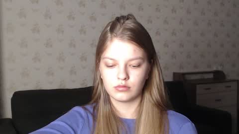 EmySway online show from December 29, 6:16 pm