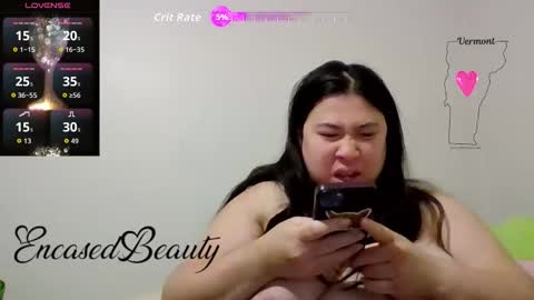 Ela online show from December 3, 5:02 pm