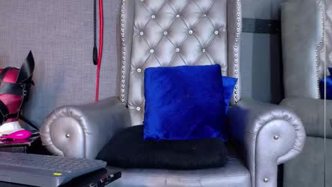 EnchantressQueen online show from October 24, 1:17 am