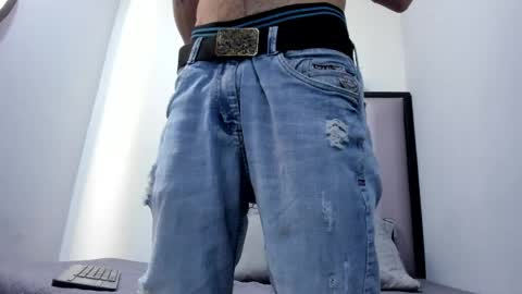 endrick_23 online show from April 16, 3:28 am