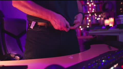 uk online show from January 25, 12:38 am