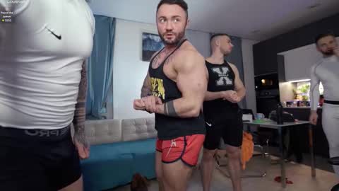 Johnny online show from November 30, 4:03 pm