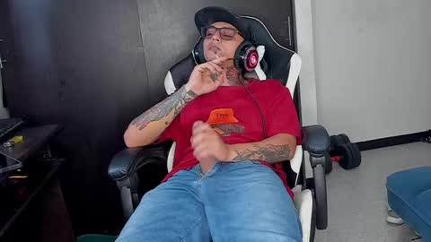 enjoymycock99 online show from February 24, 7:52 pm