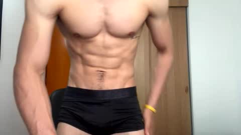 enzo_savage online show from February 8, 7:17 pm