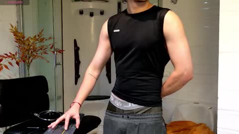 enzo_steel online show from March 15, 2:05 am