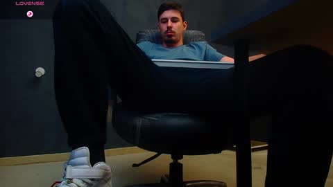 EnzoRace online show from November 8, 7:33 am