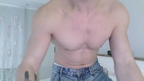 Eric Crush online show from April 9, 7:14 am