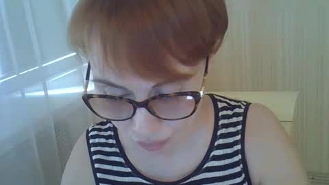 erica_lynn online show from April 14, 1:14 pm