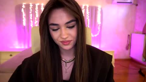 Erica online show from March 9, 2:21 pm