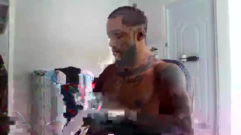 Eric Buck online show from January 19, 6:00 pm