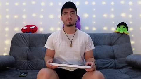 ERICK online show from March 11, 12:54 am