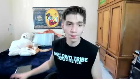 erick_de_rossee online show from June 11, 7:12 pm