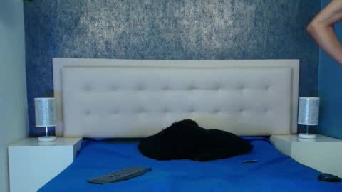   online show from September 15, 4:47 am