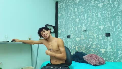   online show from October 19, 5:01 am