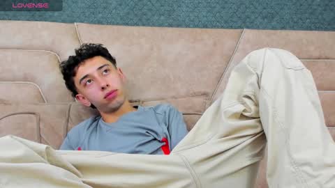 Erick online show from February 19, 5:16 pm